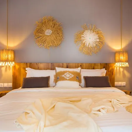 Lefkes Kea * Vourkárion