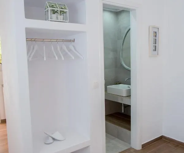 Lefkes Kea * Vourkárion