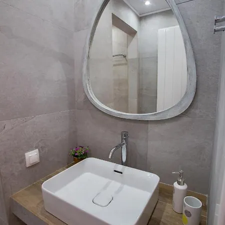 Lefkes Kea * Vourkárion